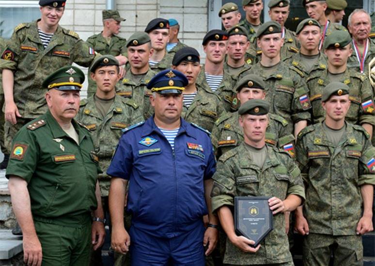 Победителями конкурса «Отличники войсковой разведки» стали представители Новосибирского ВВКУ