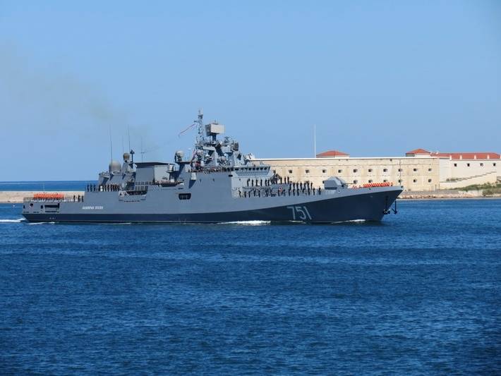 «Адмирал Эссен» направлен к берегам Сирии