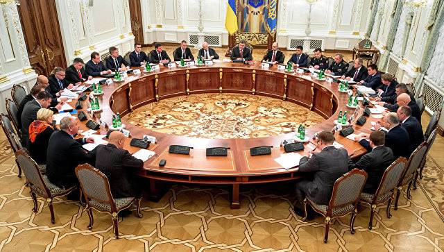 В Киеве планируют утвердить законопроект о реинтеграции Донбасса