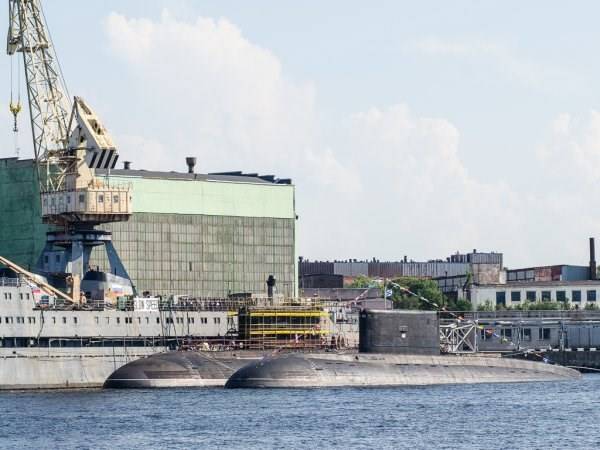 На каждом из российских флотов появились центры обслуживания "Адмиралтейских верфей"
