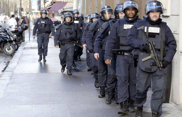 Франция собирается "жёстче" бороться с терроризмом