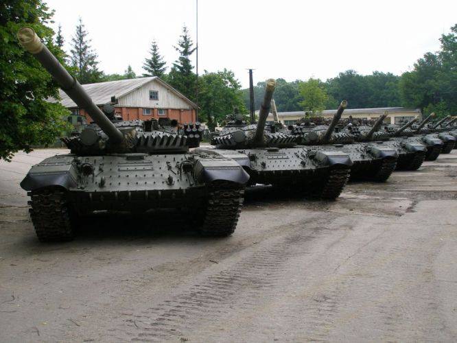 В украинском ОПК рассказали, сколько танков Т-72 находится на вооружении армии