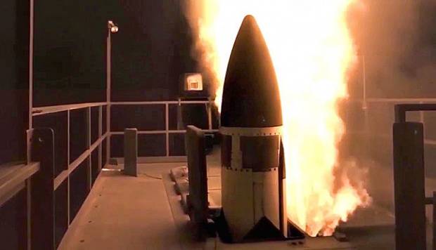 Япония намерена ускорить получение новых противоракет