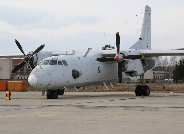 МО РФ передало Киргизии два военно-транспортных самолета Ан-26