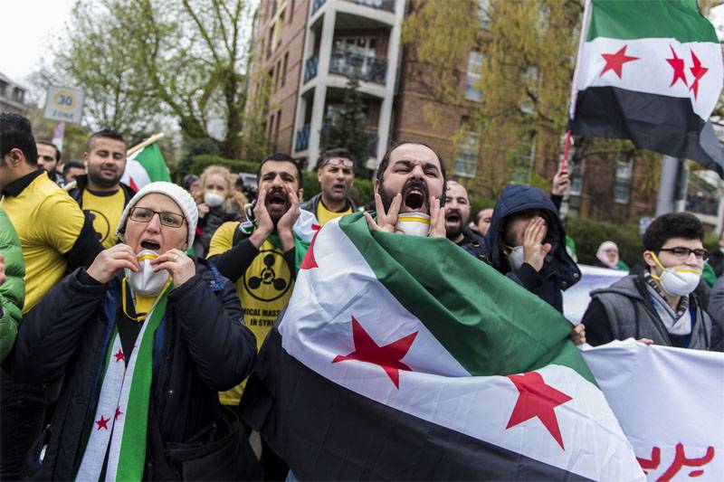 Без шума и пыли... В Париже закрыли представительство сирийской оппозиции