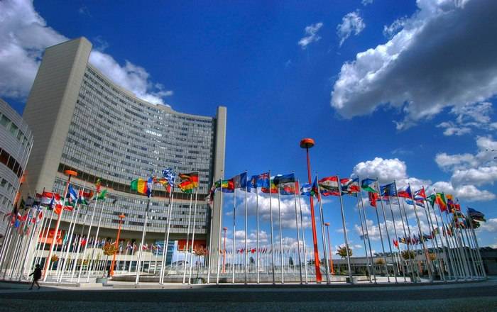 Сирия призвала ООН распустить международную коалицию во главе с США
