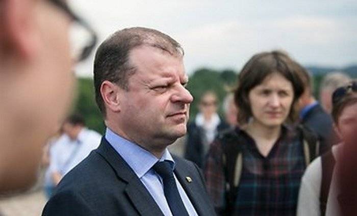 Премьер Литвы предупредил Минск об «опасности» экспорта нефтепродуктов через Россию