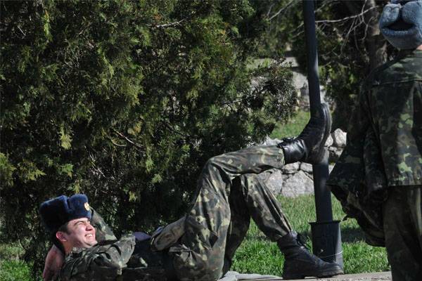 Спящих украинских военнослужащих переехала БМП
