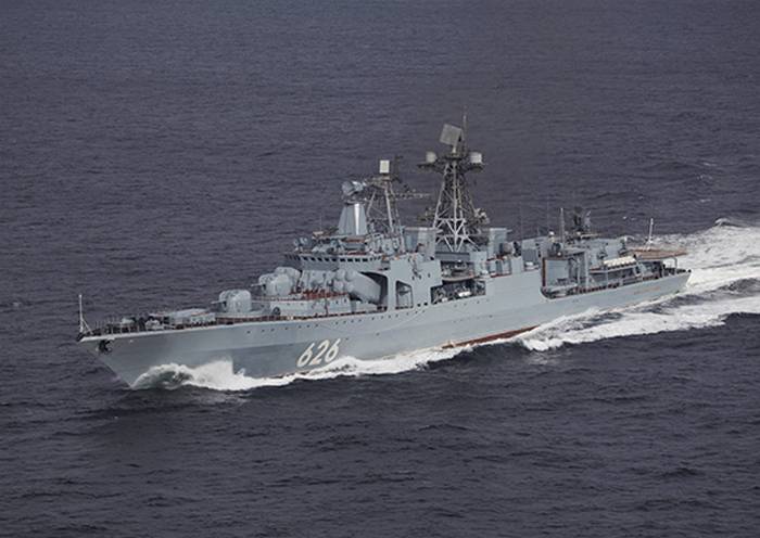 БПК «Вице-адмирал Кулаков» приступил к сопровождению судов через Аденский залив
