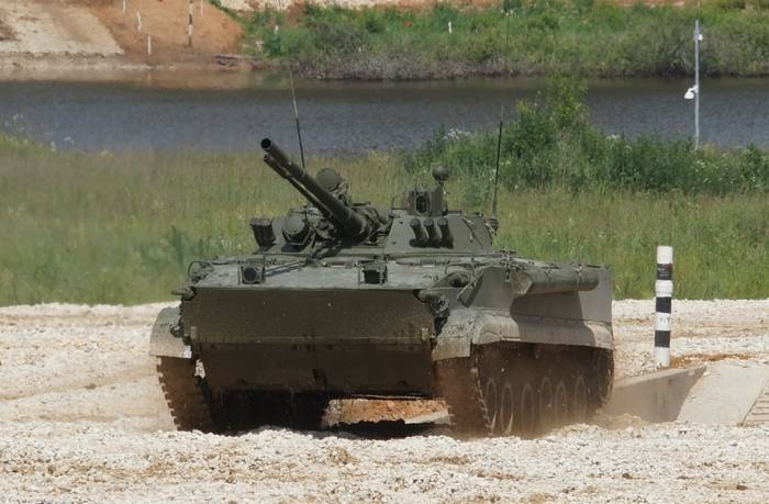Батальонный комплект БМД-4М поставят в Псковскую дивизию ВДВ до конца года