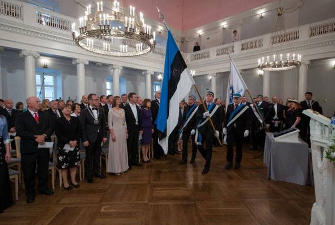 Не прошло и... Европарламент уличил Эстонию в нарушении прав русскоязычных