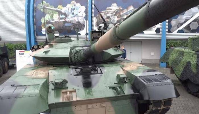 Украино-польский танк представили на выставке MSPO-2017
