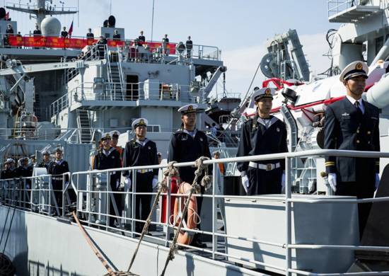 Моряки РФ и КНР в ходе учения впервые отработают спасение экипажа подлодки