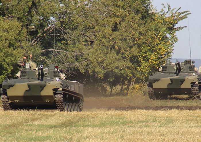 Ульяновское соединение ВДВ провело  учение с применением новейших боевых машин БМД-4М и БТР-МДМ