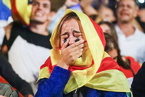 Это евродемократия. До тысячи человек получили ранения в Каталонии