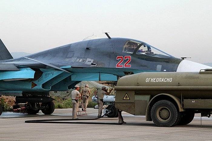 Российские ВКС уничтожили крупнейший арсенал "ан-Нусры"* в провинции Идлиб