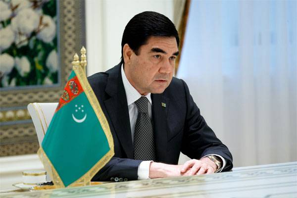 СМИ: Президент Туркмении отменил бесплатное электро-, газо- и водоснабжение в стране