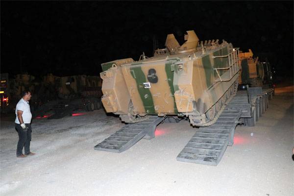 Турецкие войска входят в Идлиб