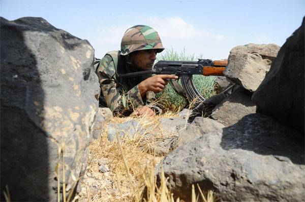 Сирийская армия выбила игиловцев из северо-восточного пригорода Дейр-эз-Зора