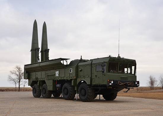 Проведены испытания новых ракет для ОТРК "Искандер"