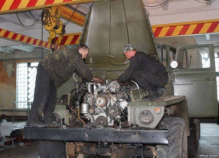 Около 80% автопарка украинской армии устарело, признали в ВСУ