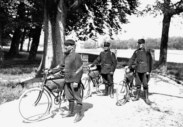 Разведывательный велосипедный разъезд швейцарской армии. Первая мировая война