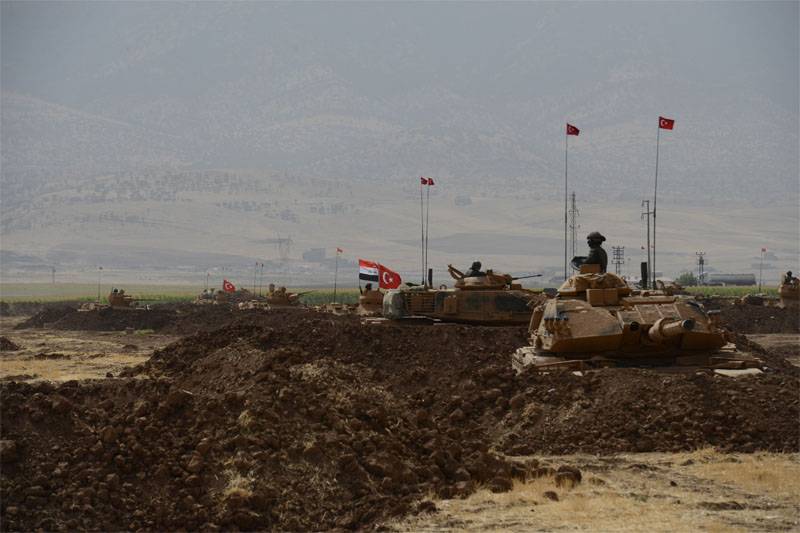 Для чего Турция "перепахала" границу с Ираком?