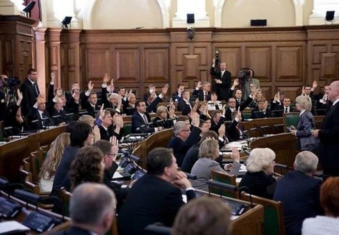 Сейм Латвии законодательно уравняет участников войны со стороны СССР и фашистской Германии