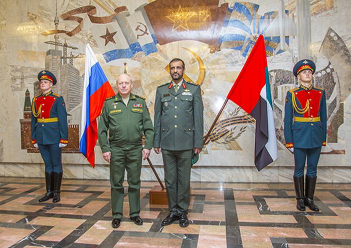 Военная делегация ОАЭ посетила Кантемировскую дивизию 
