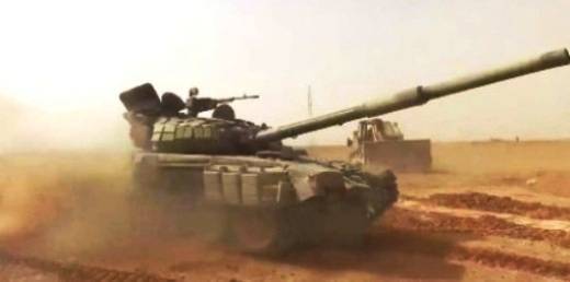 В районе сирийского Абу-Кемаля замечены ракетно-пушечные Т-72Б