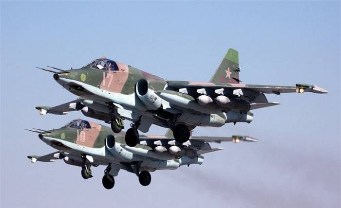 Россия перебросила в Таджикистан около 40 самолетов и вертолетов