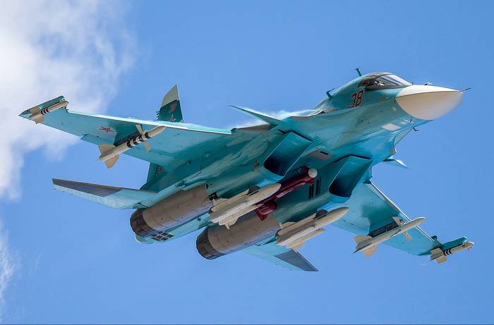 ВКС России получили новую партию самолетов Су-34