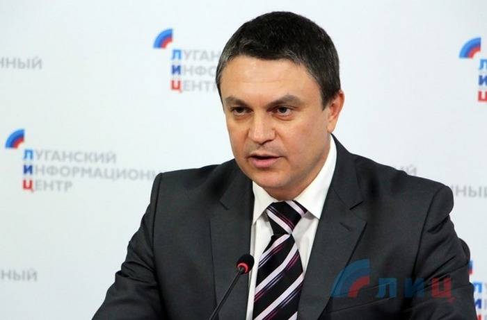 Глава ЛНР Игорь Плотницкий подал в отставку по состоянию здоровья