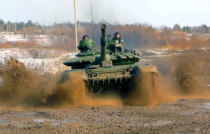 Модернизированный танк Т-72Б3 получил новый двигатель