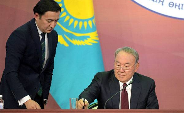 Назарбаев: С переходом на латиницу Казахстан вступит в развивающийся информационный мир