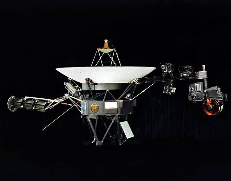 Вспомогательные двигатели «Вояджера-1» удалось завести после 37-летнего простоя