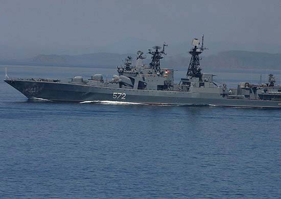 Отряд российских кораблей прибыл в Мьянму