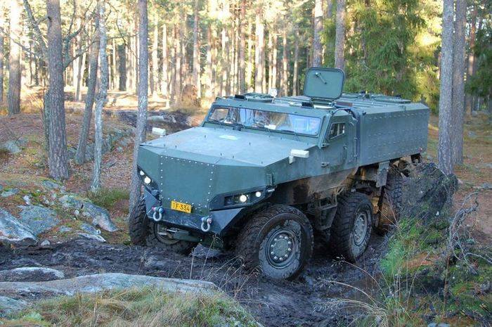 Финская армия протестирует новые броневики