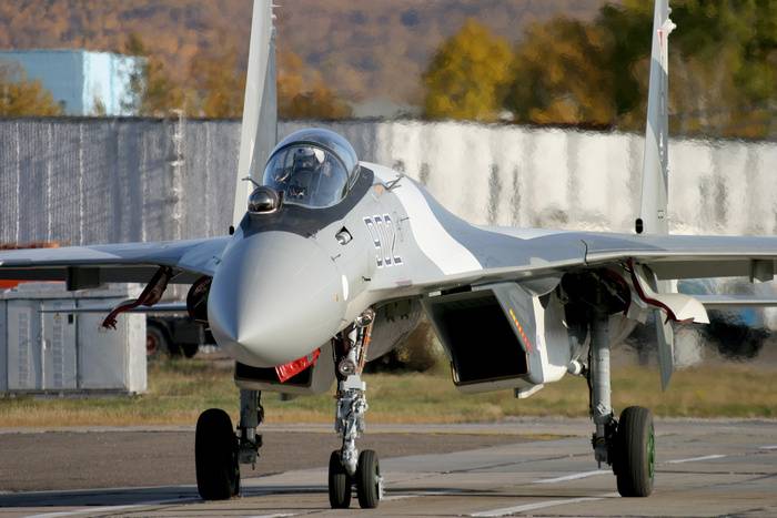 Китай получил очередную партию Су-35