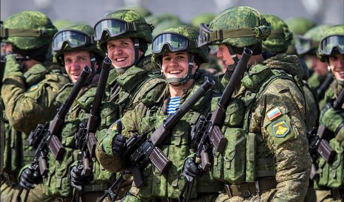 ВЦИОМ: уровень одобрения деятельности российской армии вырос до 88% 