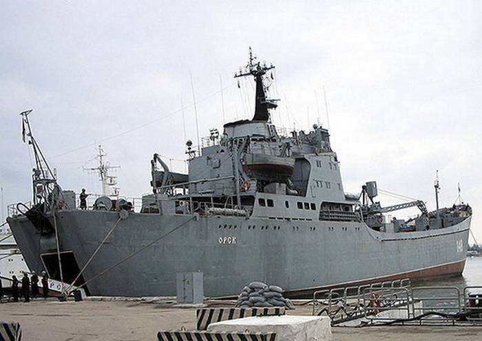 БДК "Орск" включен в состав кораблей постоянной готовности