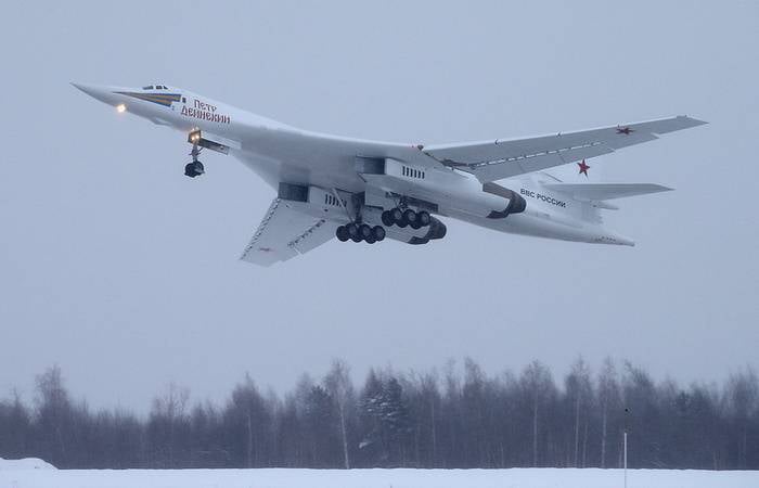 Заключен первый контракт на поставку десяти Ту-160М2