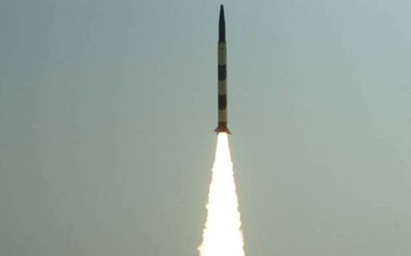 Индия провела испытание модернизированной версии баллистической ракеты Agni-I 