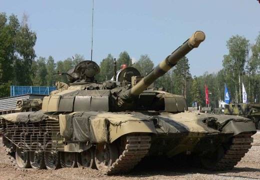 Почему вместо мощной «Рогатки» в войска стали поставлять «упрощенный» Т-72Б3?