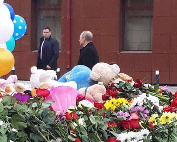 Путин прибыл в Кемерово и прокомментировал трагедию
