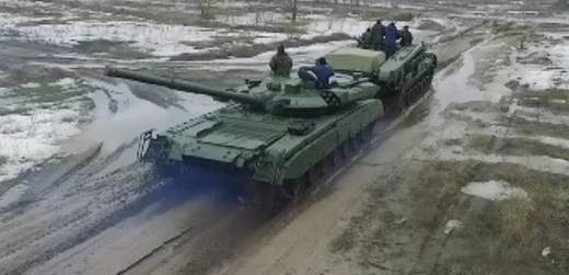 На Украине замечен танк-мутант