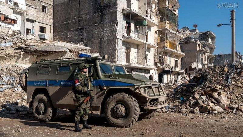 Российская военная полиция вводится в город Дума