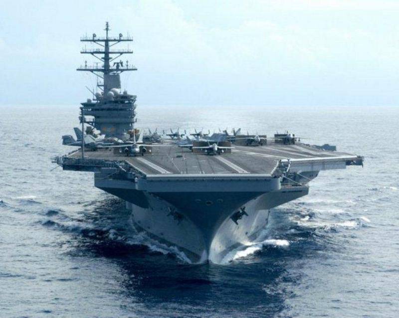 Авианосец USS Ronald Reagan во главе ударной группы покинул порт Йокосука