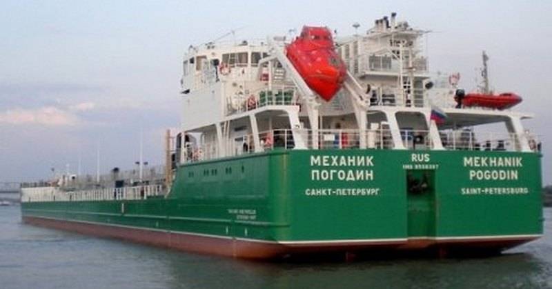 Киев не оставляет попыток незаконно проникнуть на российский танкер