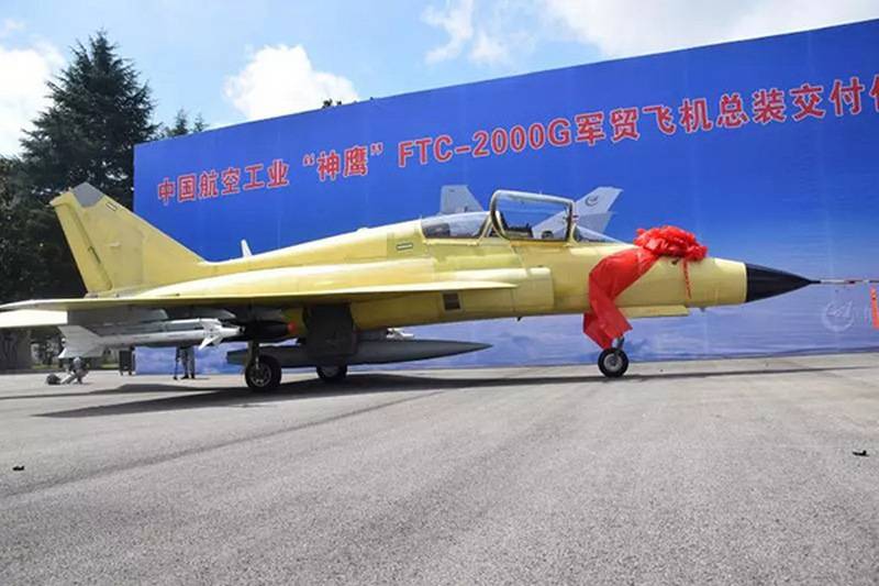 Китай презентовал многофункциональный истребитель FTC-2000G